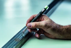 Pica 7070 Fine Dry Markeerpotlood 22 Pica 7070 Fine Dry Markeerpotlood -Hbm-machines 7070 fine dry use 3 print.jpg 1200x600 0973debc88