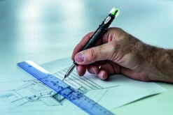 Pica 7070 Fine Dry Markeerpotlood 26 Pica 7070 Fine Dry Markeerpotlood -Hbm-machines 7070 fine dry use 7 print.jpg 1200x600 06517ebc88