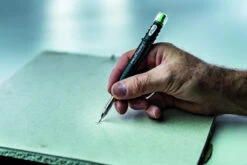 Pica 7070 Fine Dry Markeerpotlood 27 Pica 7070 Fine Dry Markeerpotlood -Hbm-machines 7070 fine dry use 8 print.jpg 1200x600 95adaebc88