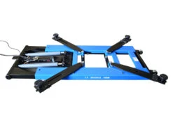 HBM Hydraulische Verrijdbare Autopoetsbrug, Bandenbrug, Hefbrug 2800 Kg 13 HBM Hydraulische Verrijdbare Autopoetsbrug, Bandenbrug, Hefbrug 2800 Kg -Hbm-machines dsc 0789.jpg 1200x600 22d45ebc88