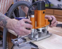 Triton Trimmerbovenfrees 880W TMNRTR 6 Triton Trimmerbovenfrees 880W TMNRTR -Hbm-machines frees209.jpg 1200x600 536acebc88