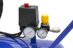 Michelin Compressor 100 Liter 3PK - 230 Volt 1129102951 -Hbm-machines hbm 2076 13.jpg 1200x600 35ef5ebc88