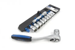 Hyundai 12 Delige Dopsleutel Sets CrV Kunststof Houder -Hbm-machines hbm 470 3.jpg 1200x600 b4e20ebc88