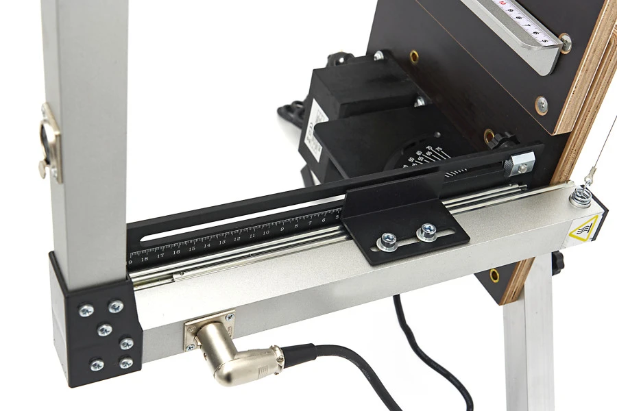 HBM 200 W Schuimsnijder Met Poten 9 HBM 200 W Schuimsnijder Met Poten - Afbeelding 9