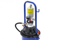 HBM 12 Liter Mobiele Pneumatische Vetpomp 300-400 Bar Persdruk 12 HBM 12 Liter Mobiele Pneumatische Vetpomp 300-400 Bar Persdruk -Hbm-machines hbm 6005.jpg 1200x600 c2f39ebc88